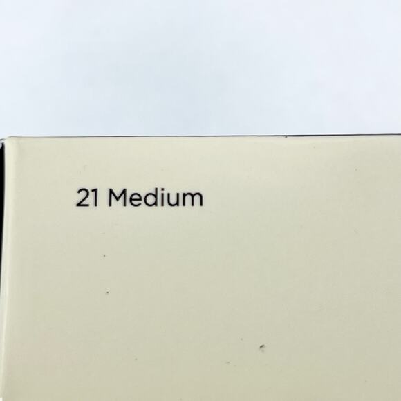 Jung Saem Mool Essential Skin Nuder Cushion 14g + (2) Refills #21 Medium EXP2027 - Picture 8 of 12